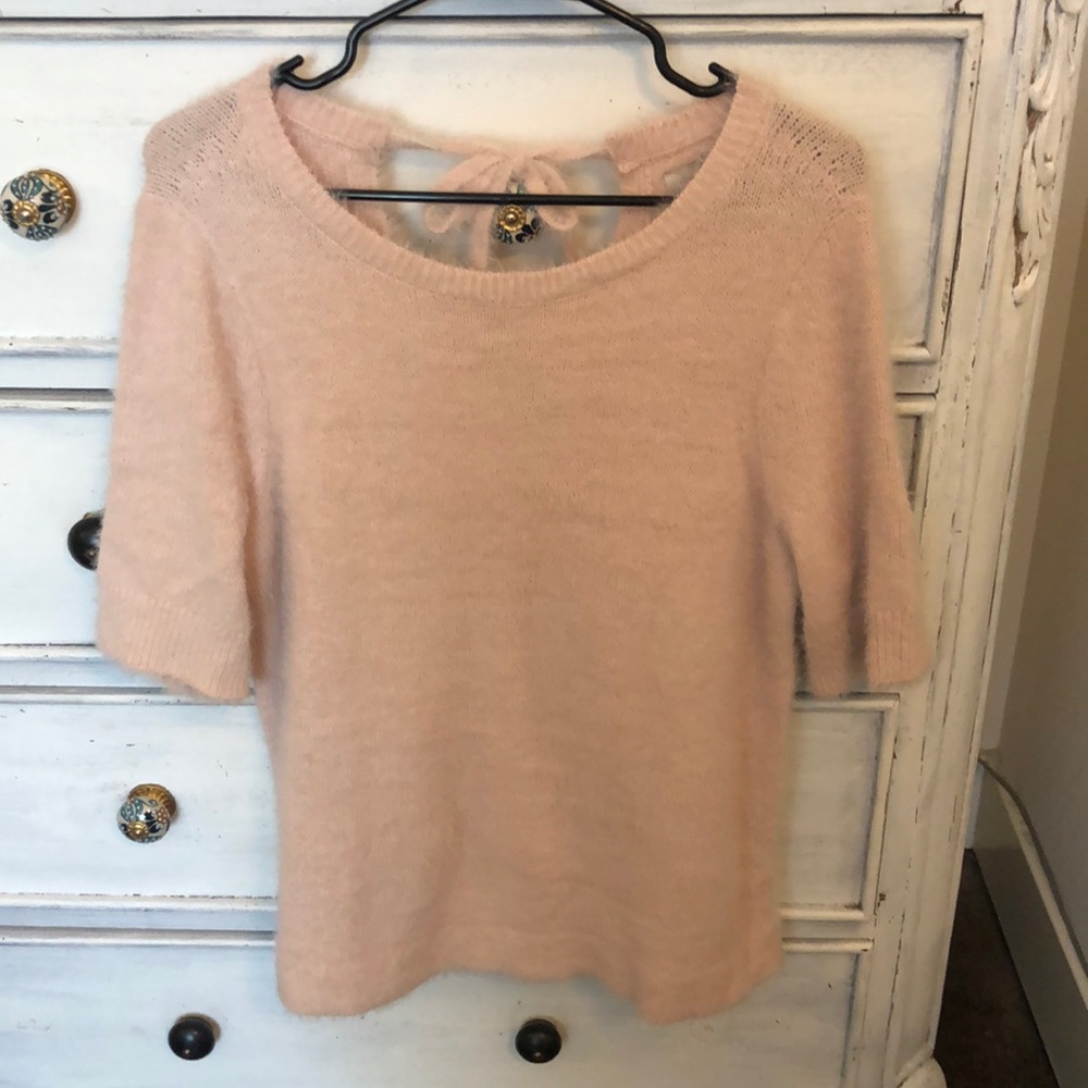 Fuzzy knit pink sweater top with keyhole bow back!
